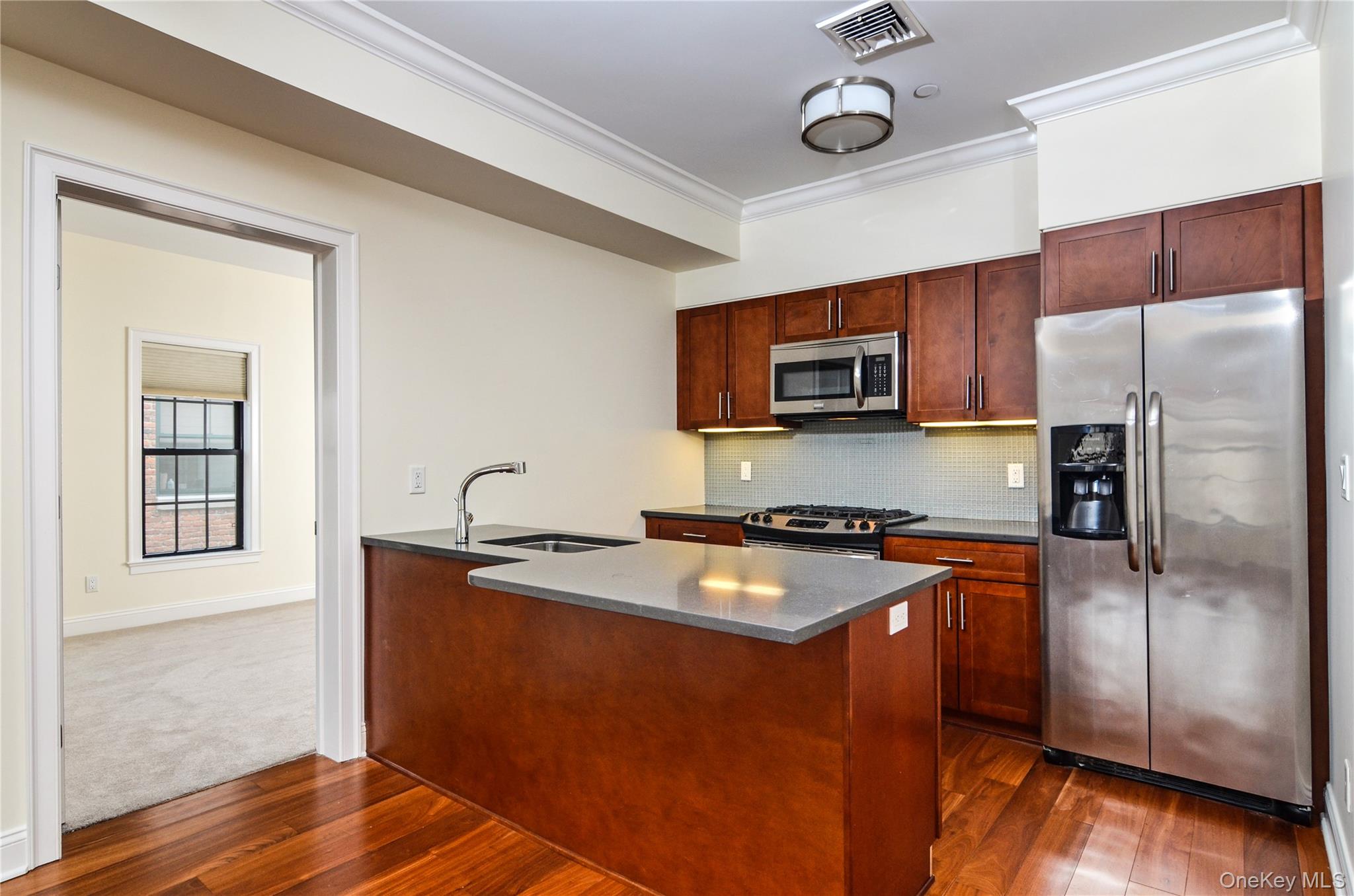 30 Elm Place, Unit 2A Rye, NY 10580 - Photo 5 of 12