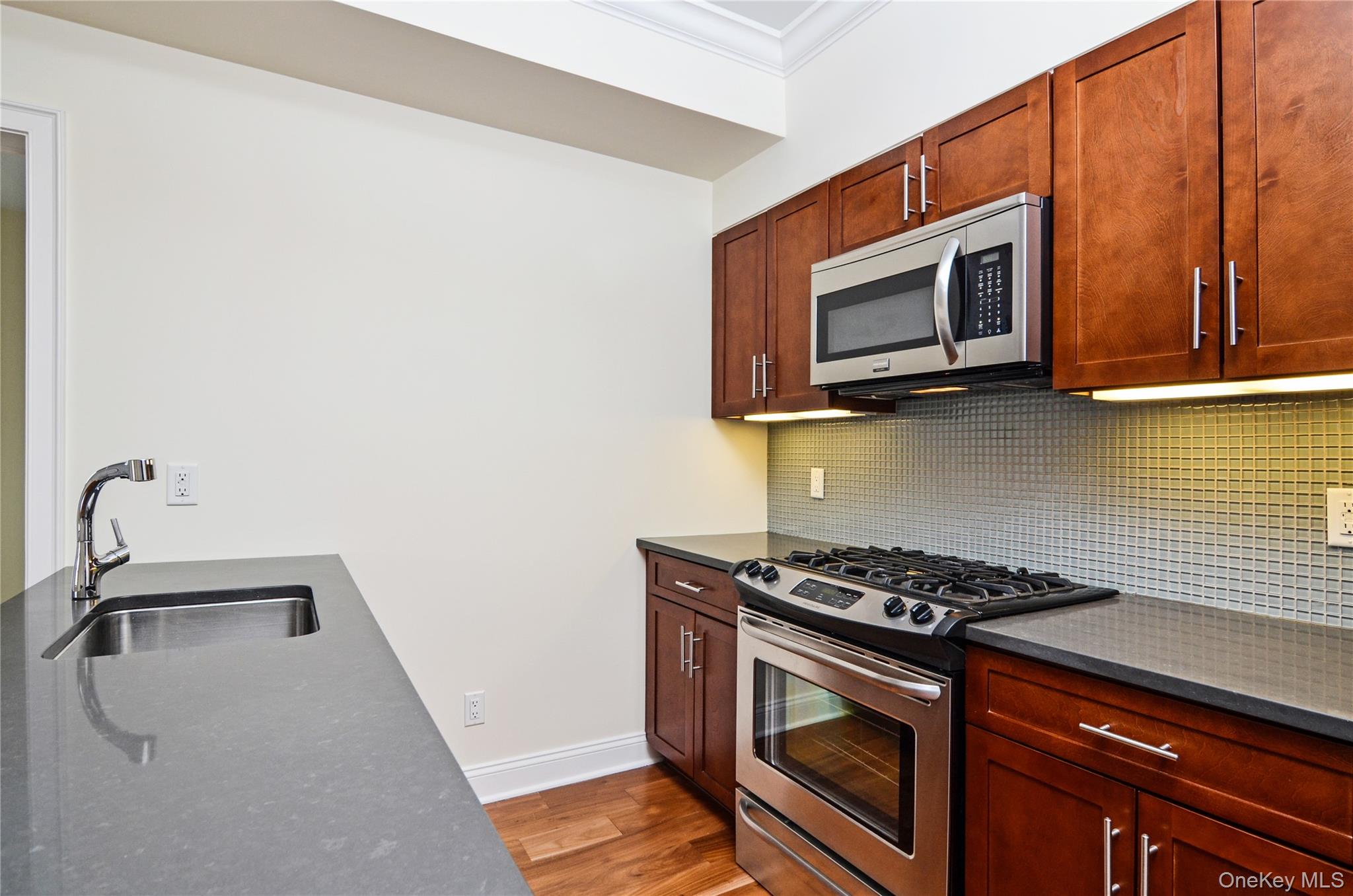 30 Elm Place, Unit 2A Rye, NY 10580 - Photo 7 of 12