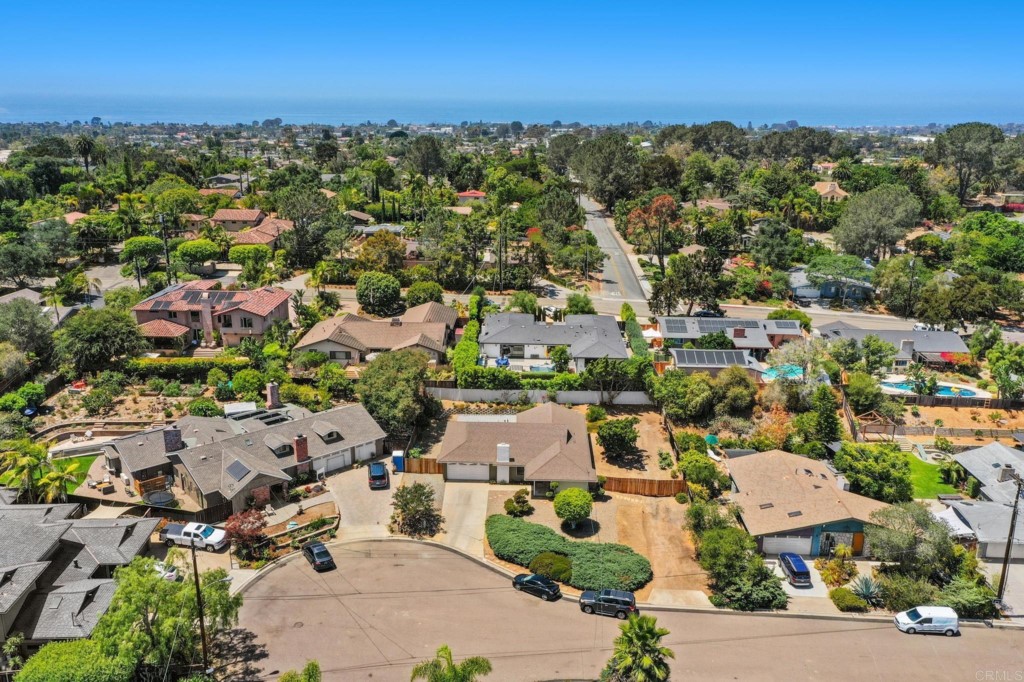938 Doris Drive Encinitas, CA 92024 - Photo 28 of 31 an aerial view of residential houses with outdoor space