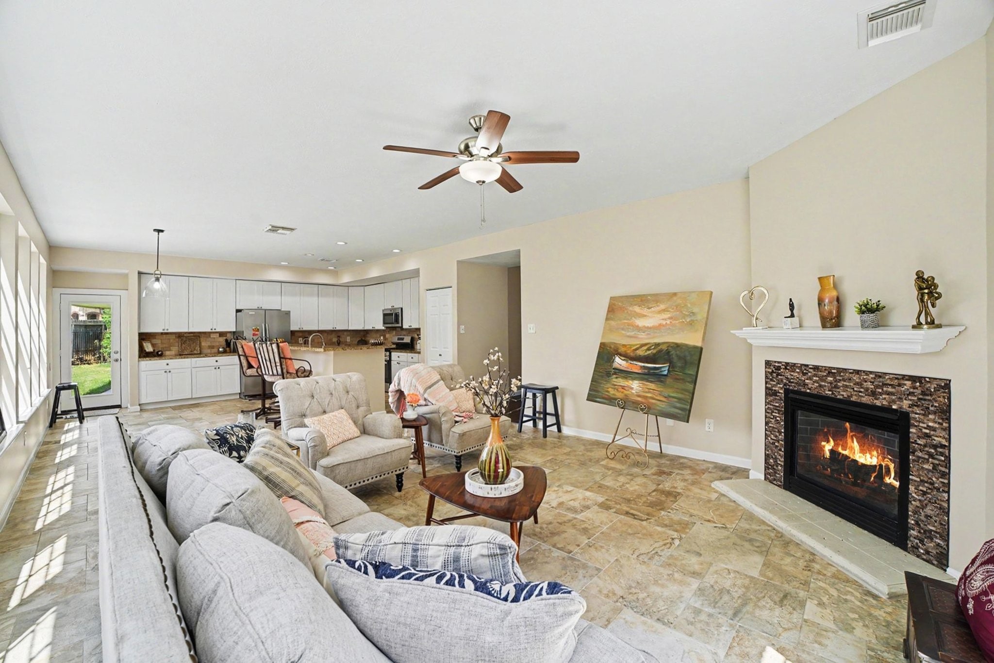 6335 Borg Breakpoint Drive Spring, TX 77379 - Photo 4 of 35