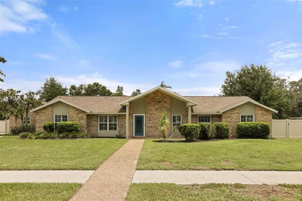 $775,000 | 104 Valencia Loop, Altamonte Springs, FL 32714