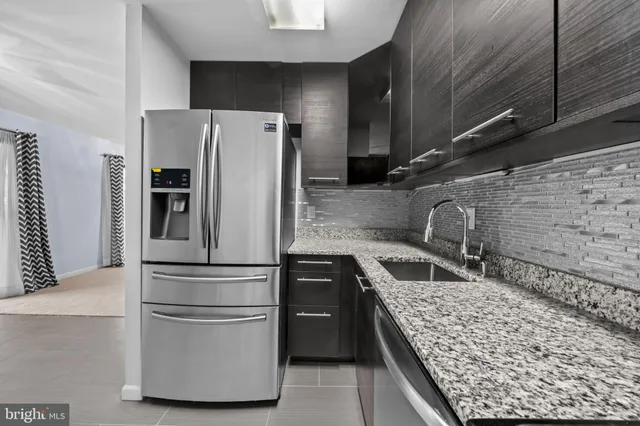 $220,000 | 7423 Little River Turnpike, Unit 204, Annandale, VA 22003