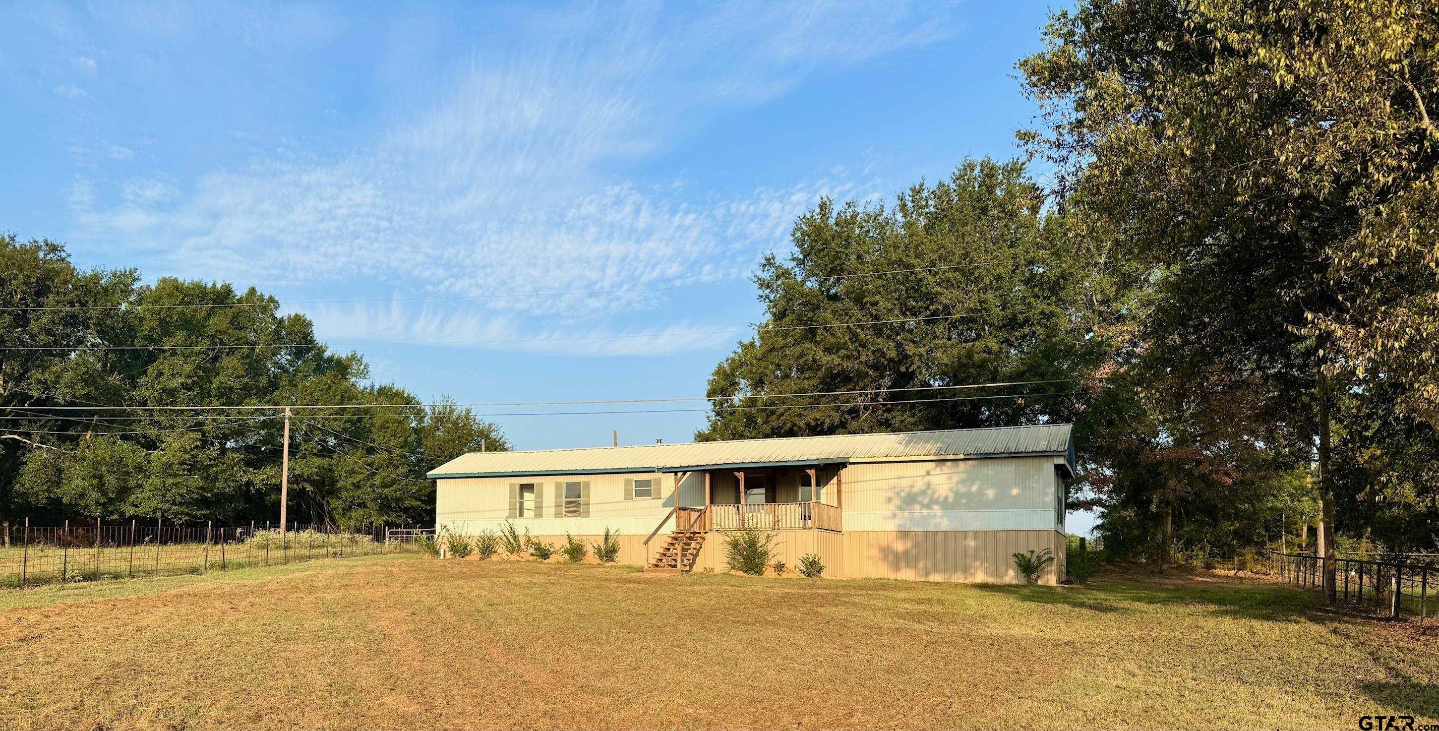427 Old Latexo Road Grapeland, TX 75844 - Photo 2 of 18