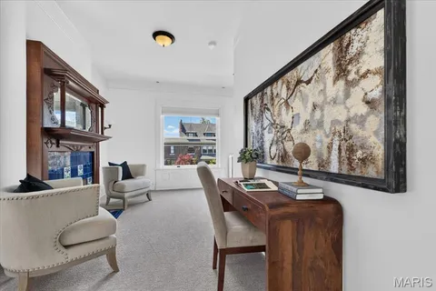 $1,075,000 | 5095 Westminster Place, St. Louis, MO 63108