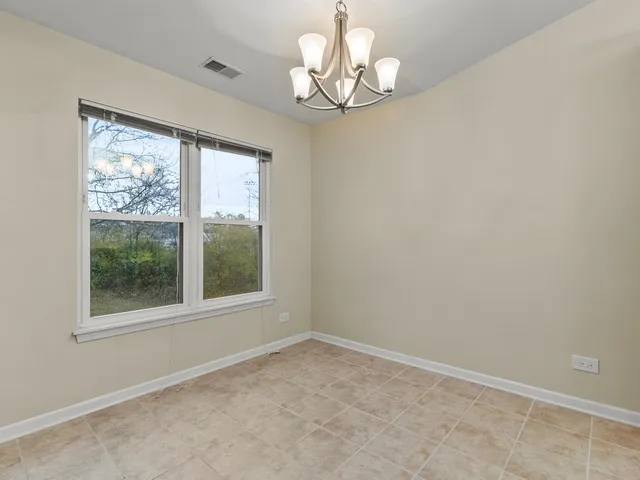 a view of empty room with window