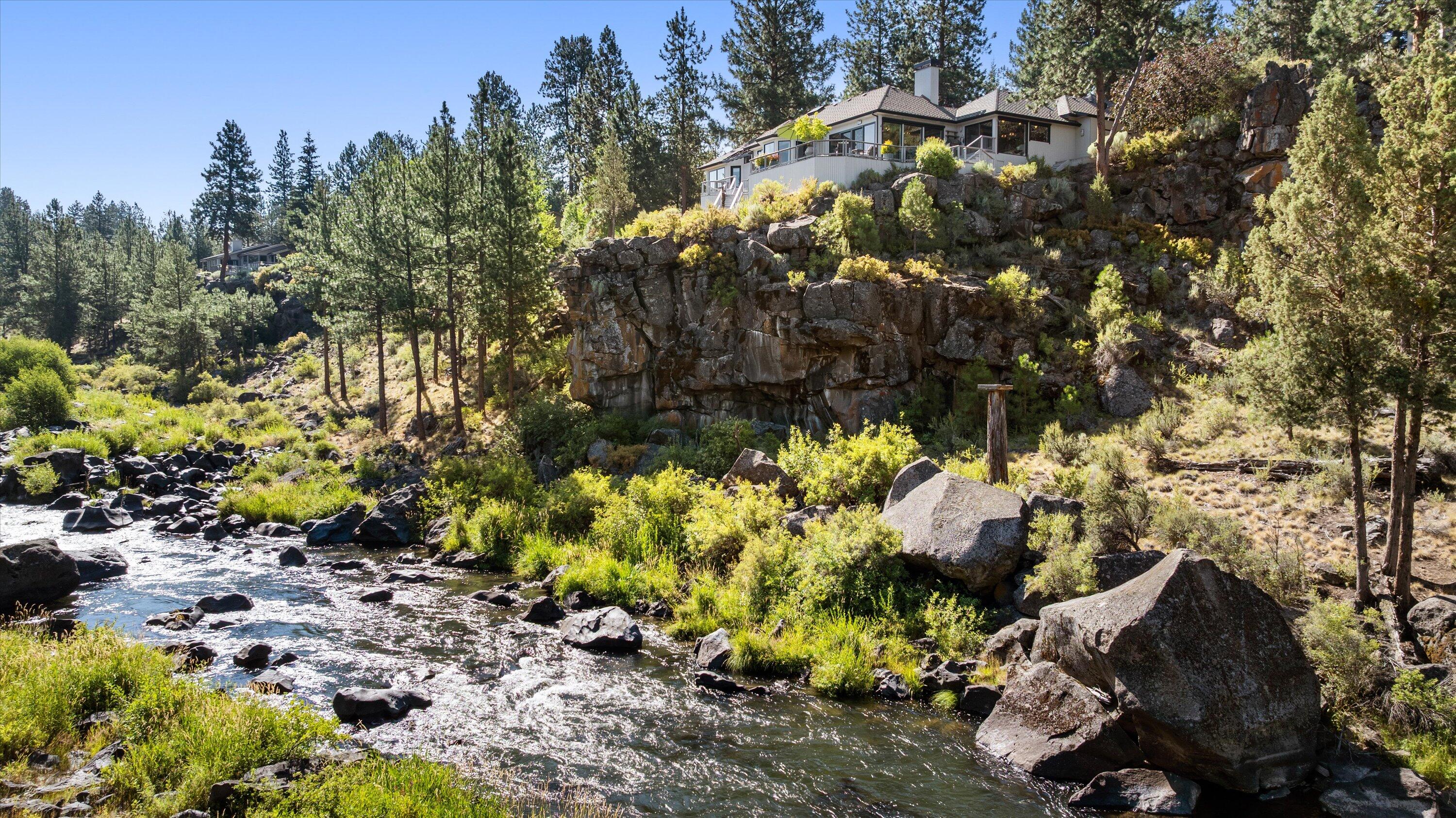 4219 Northwest Lower Village Road Bend, OR 97703 - Photo 50 of 87 49
