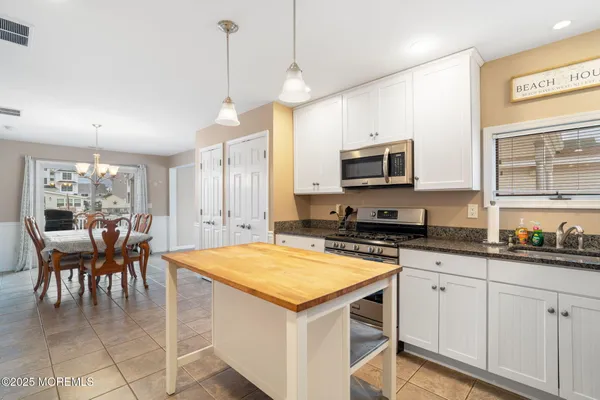 $2,500 | 60 Mary Alice Road, Manahawkin, NJ 08050