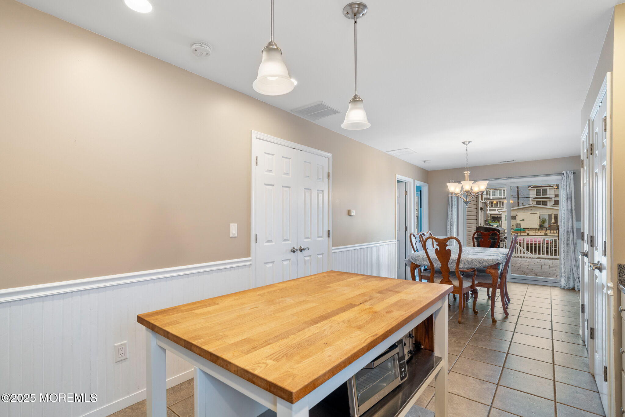 60 Mary Alice Road Manahawkin, NJ 08050 - Photo 14 of 30 022-original-photo