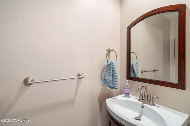 $2,500 | 60 Mary Alice Road, Manahawkin, NJ 08050