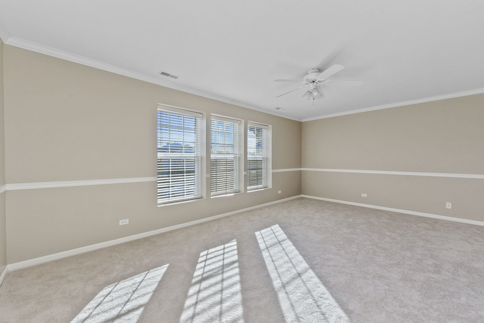 3142 Bromley Lane Aurora, IL 60502 - Photo 8 of 15 a view of an empty room with a window