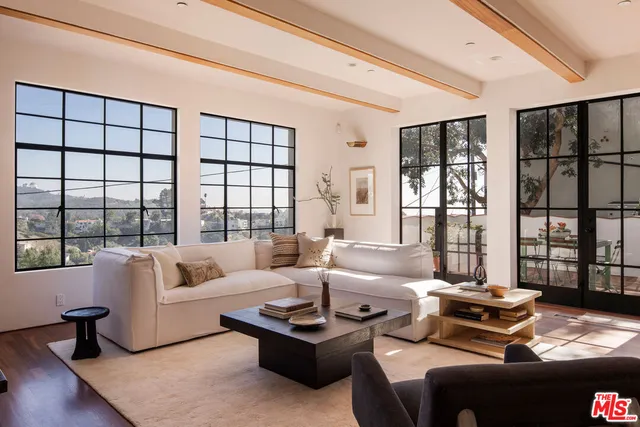 $2,799,000 | 2890 Durand Drive, Los Angeles, CA 90068