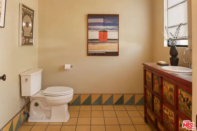 $2,799,000 | 2890 Durand Drive, Los Angeles, CA 90068