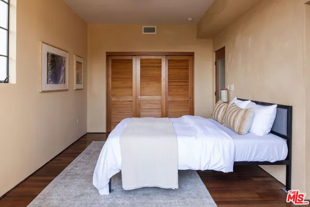 $2,799,000 | 2890 Durand Drive, Los Angeles, CA 90068