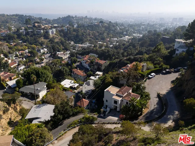 $2,799,000 | 2890 Durand Drive, Los Angeles, CA 90068