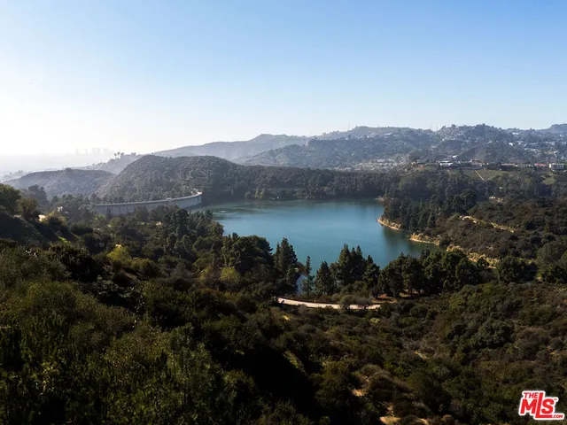 $2,799,000 | 2890 Durand Drive, Los Angeles, CA 90068