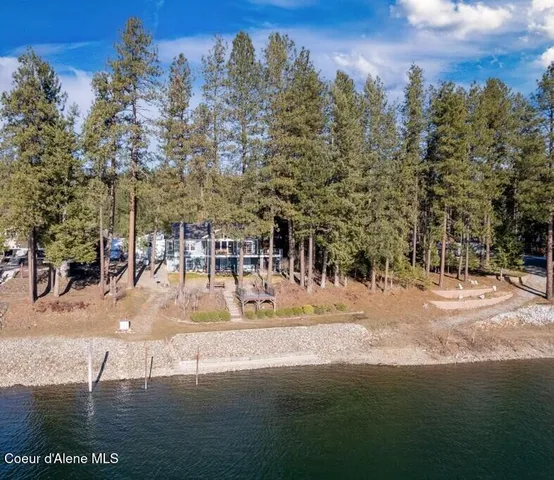 $875,000 | 101 Greggs Road, Newport, WA 99156