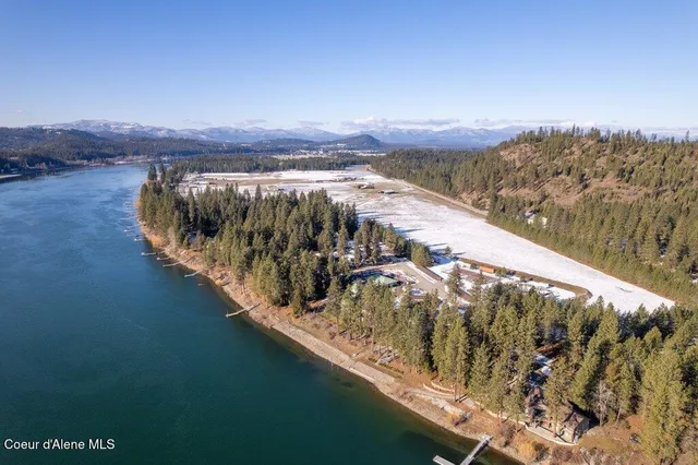 $875,000 | 101 Greggs Road, Newport, WA 99156