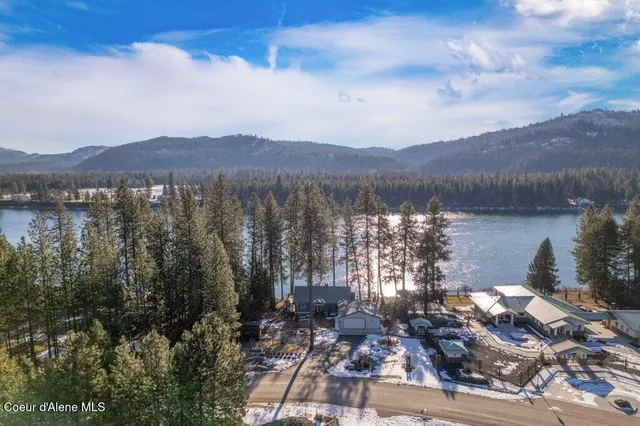 $875,000 | 101 Greggs Road, Newport, WA 99156