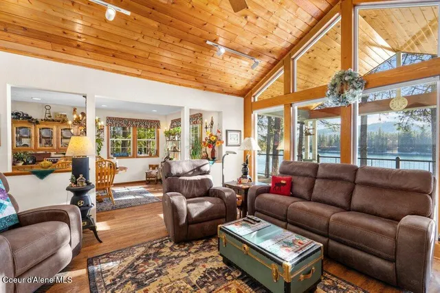 $875,000 | 101 Greggs Road, Newport, WA 99156