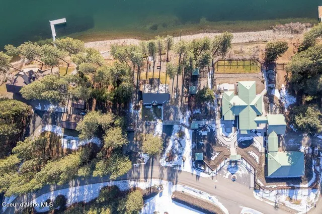 $875,000 | 101 Greggs Road, Newport, WA 99156