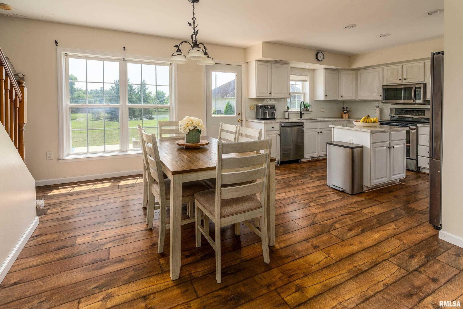 22 Smith Road Nashville, IL 62263 - Photo 15 of 39