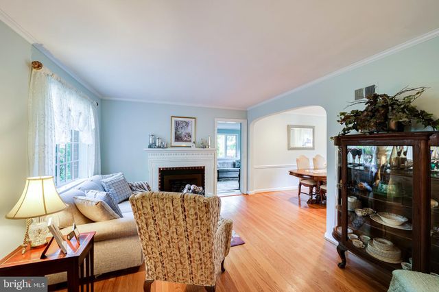 $985,000 | 3411 Halcyon Drive, Alexandria, VA 22305
