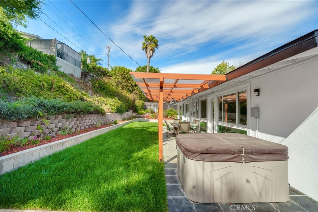 45 Silver Spring Drive Rolling Hills Estates, CA 90274 - Photo 40 of 49