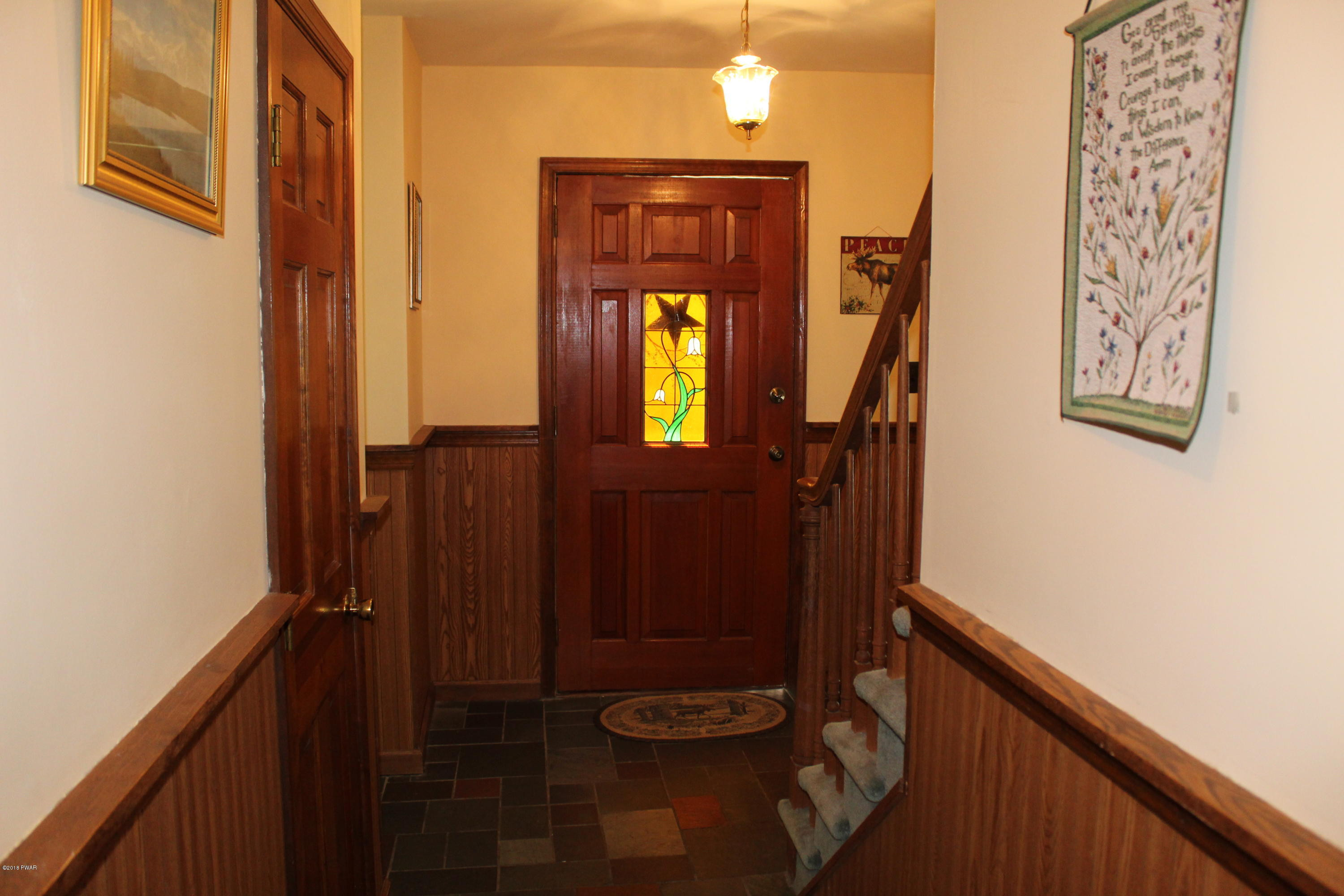 116 Pine Tree Road Shohola, PA 18458 - Photo 10 of 40 Foyer