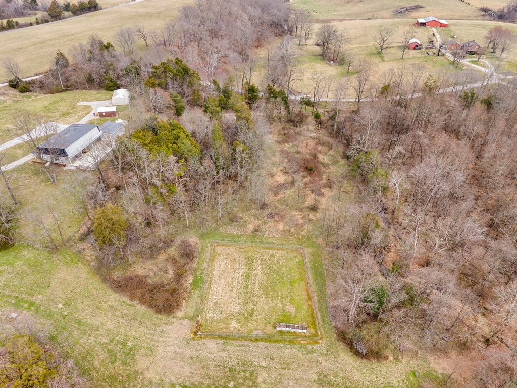 2165 Ben Mason Road Cookeville, TN 38506 - Photo 40 of 52 a aerial view of a residential houses with yard