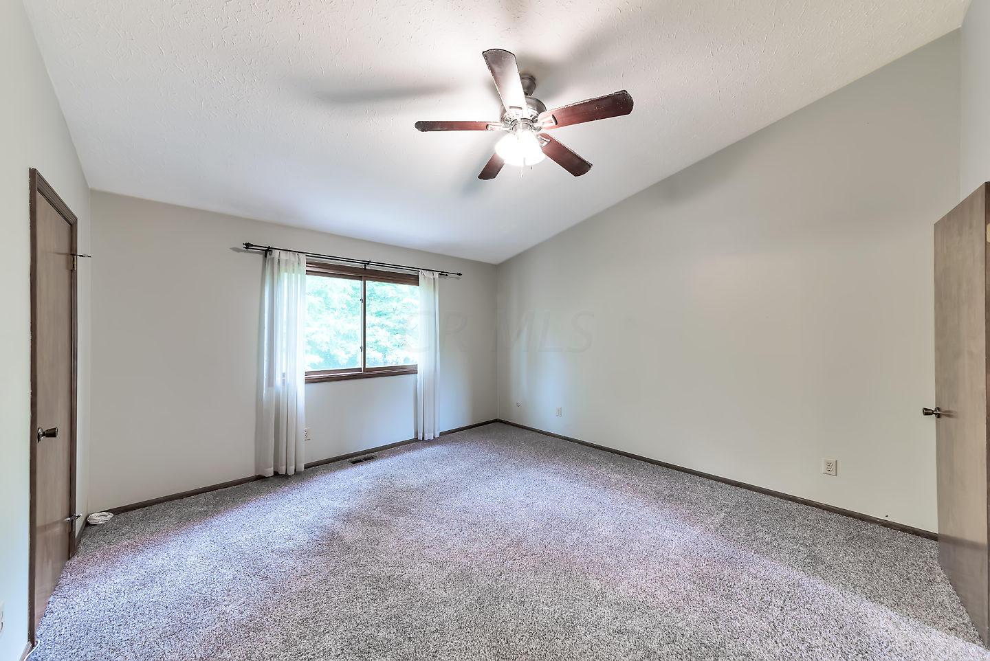 5248 Timberline Road, Unit 137 Columbus, OH 43220 - Photo 12 of 27 Gallery Image 12
