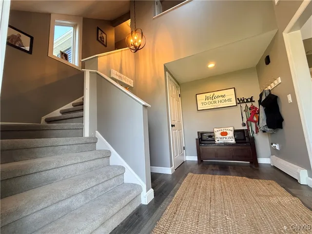 $369,000 | 3728 Hedgemoor Drive, Cortlandville, NY 13045