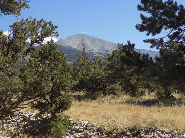 a view of dirt field