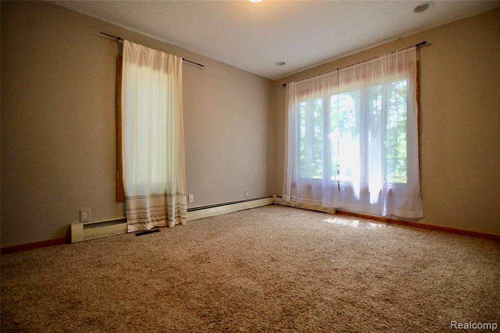 3515 Lahring Road Linden, MI 48451 - Photo 12 of 27