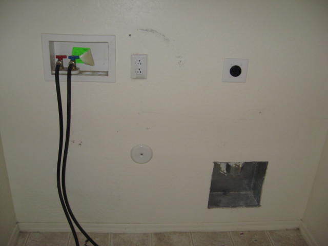 8614 West Riley Road Tolleson, AZ 85353 - Photo 27 of 30 Laundry room