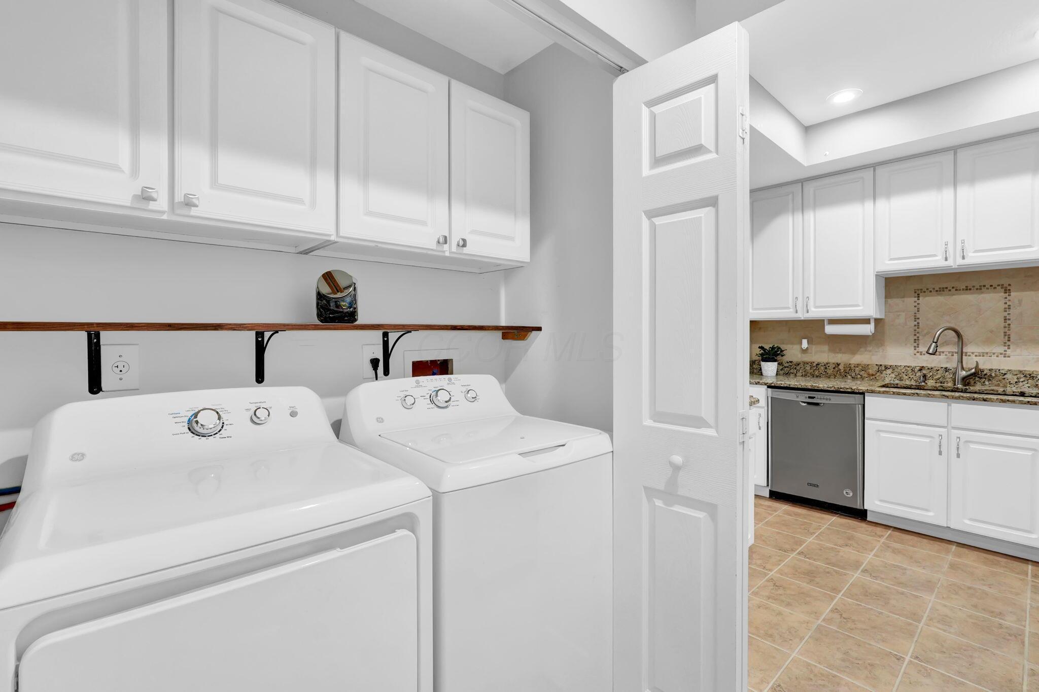 5260 Apple Ridge Place Westerville, OH 43081 - Photo 30 of 42 Laundry