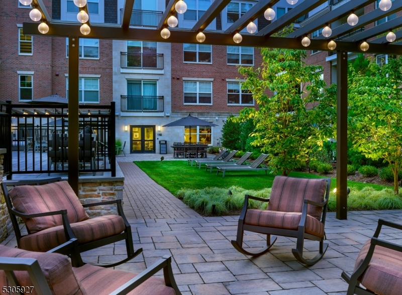 30 Court Street Morristown, NJ 07960 - Photo 24 of 27 a outdoor view with a sitting space