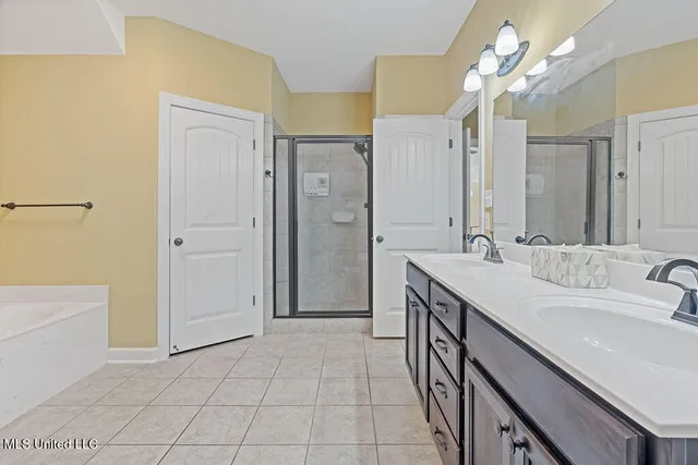 $373,000 | 2922 Tulane Road, Nesbit, MS 38651