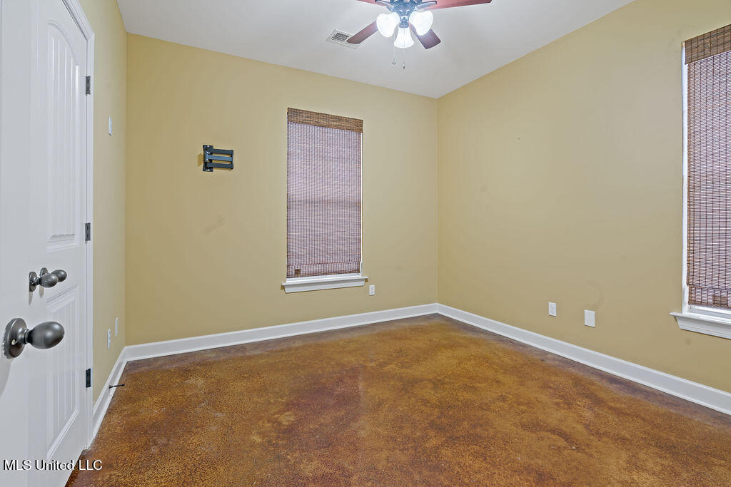 2922 Tulane Road Nesbit, MS 38651 - Photo 15 of 21 DSC02785