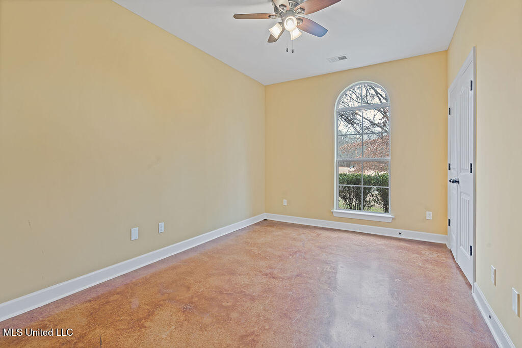 2922 Tulane Road Nesbit, MS 38651 - Photo 16 of 21 DSC02782