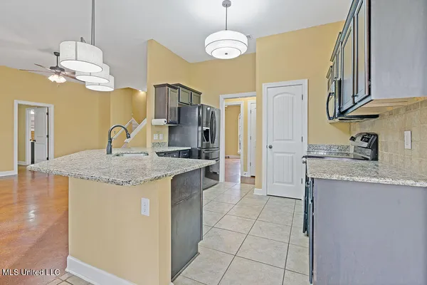 $373,000 | 2922 Tulane Road, Nesbit, MS 38651