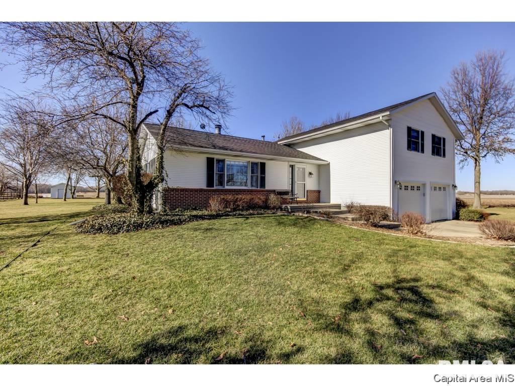 4123 Maxheimer Road Rochester, IL 62563 - Photo 24 of 31