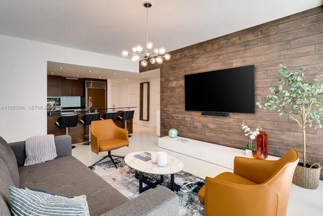 $5,500 | 475 Brickell Avenue, Unit 3013, Miami, FL 33131