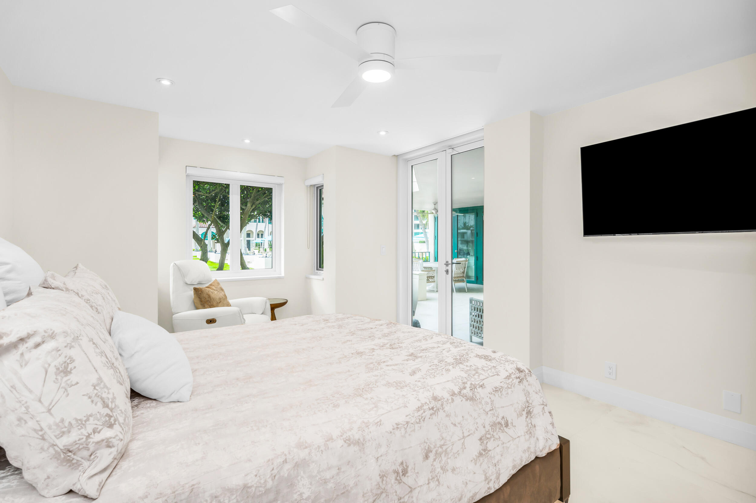 100 Southeast 5th Avenue, Unit 103 Boca Raton, FL 33432 - Photo 31 of 71 photo-24