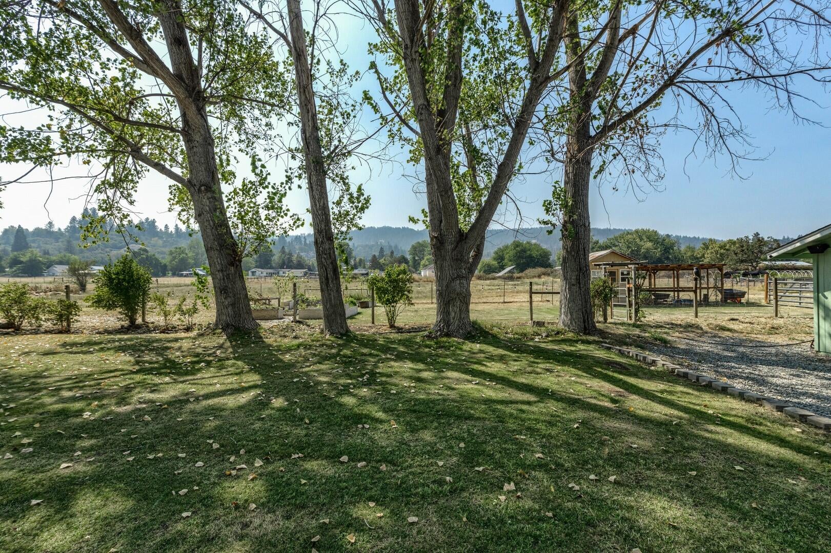 3039 Freeland Road Central Point, OR 97502 - Photo 42 of 53 TT