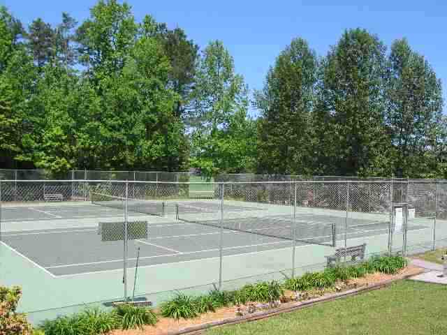 1683 Point Road Westminster, SC 29693 - Photo 8 of 11 Gallery Image 8