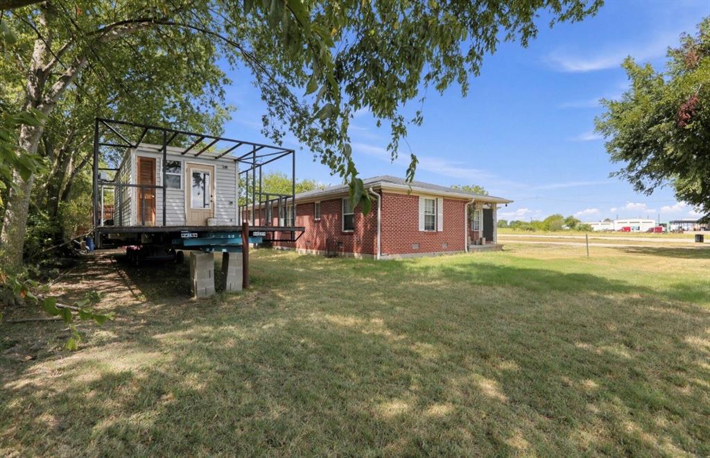 535 Ross Road Elm Mott, TX 76640 - Photo 4 of 18 Gallery Image 4