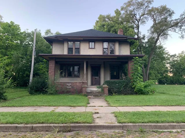 $105,000 | 718 West Jefferson Boulevard, South Bend, IN 46601
