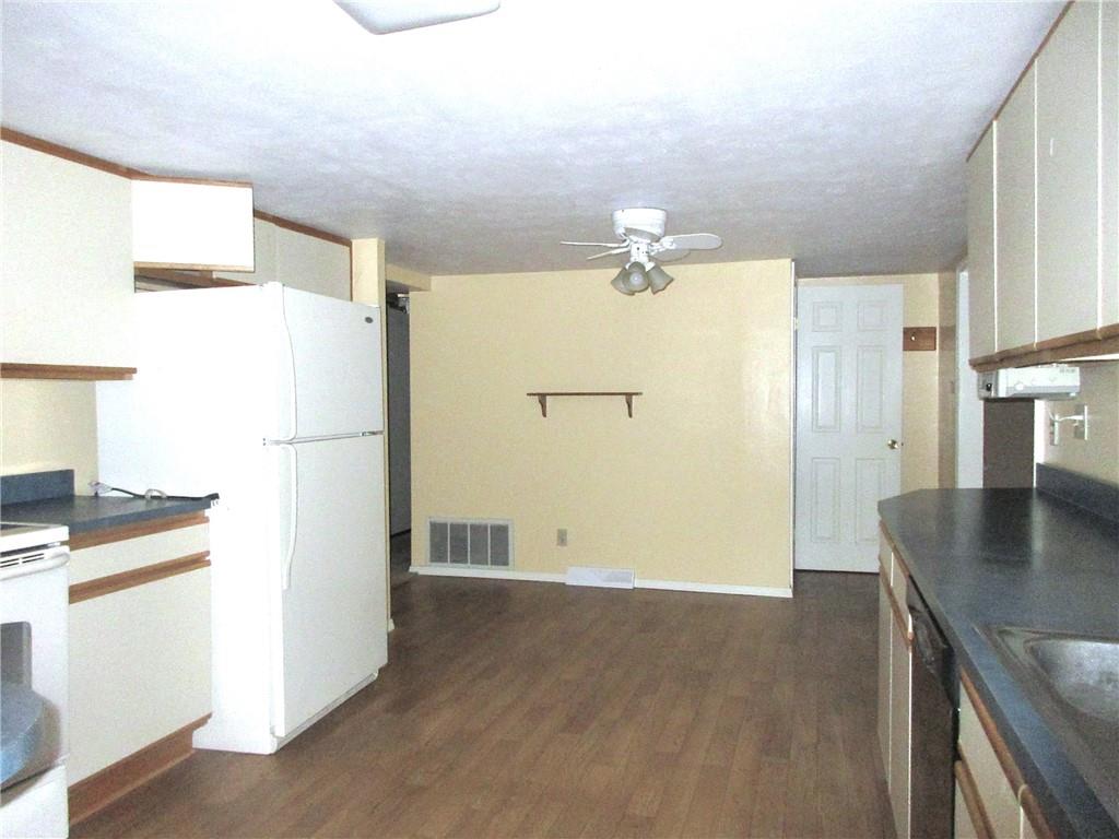 424 Story Road Export, PA 15632 - Photo 7 of 27
