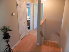 212 Pickens Road Kingsport, TN 37663 - Photo 10 of 24 Stairway to upstairs