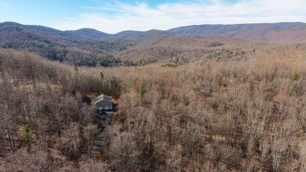 $499,900 | 467 Reeds Gap Road, Lyndhurst, VA 22952